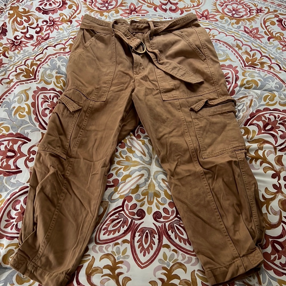 Banana republic high rise cargo pant